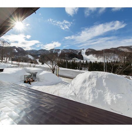 Lodge Uenohara Yamanoie Minakami Esterno foto